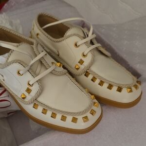Valentino Garavani Women's Cream and Gold Studded Boat Shoes (Size 7.5) EUC